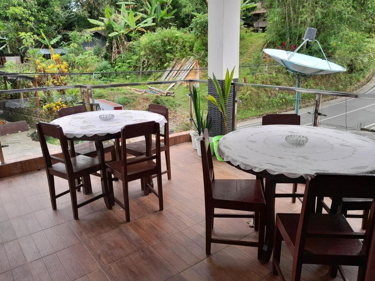 The Sanduk Homestay Rantepao Exterior photo