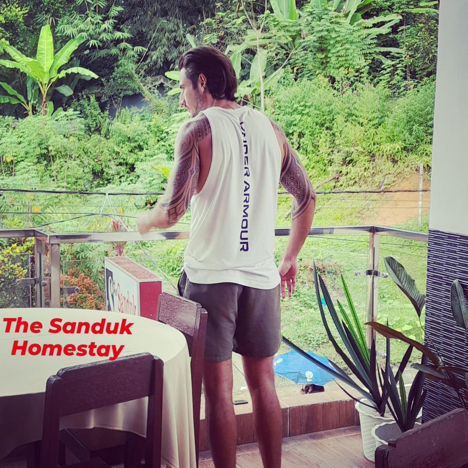 The Sanduk Homestay Rantepao Exterior photo
